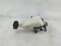 2011-2016 Hyundai Elantra Brake Master Cylinder 1490293 - Oemusedautoparts1.com