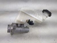 2011-2016 Hyundai Elantra Brake Master Cylinder 1491082 - Oemusedautoparts1.com