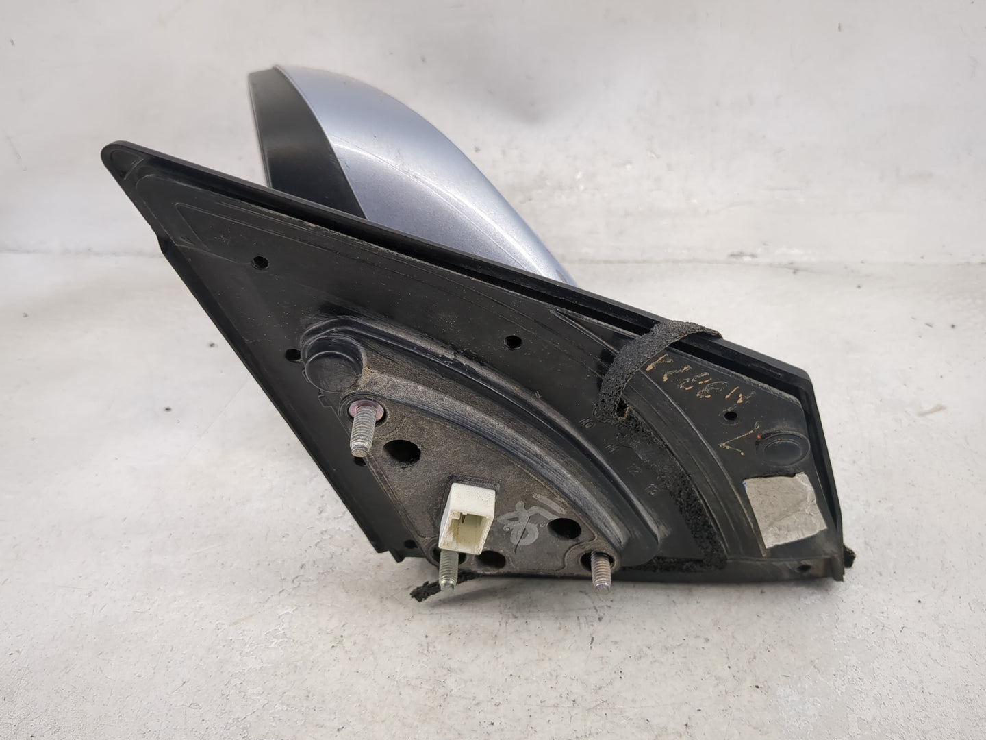 2011-2015 Hyundai Elantra Driver Side View Mirror - Left Door Mirror OEM Used - Oemusedautoparts1.com