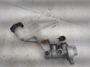 compare product 2013 Hyundai Elantra Brake Master Cylinder