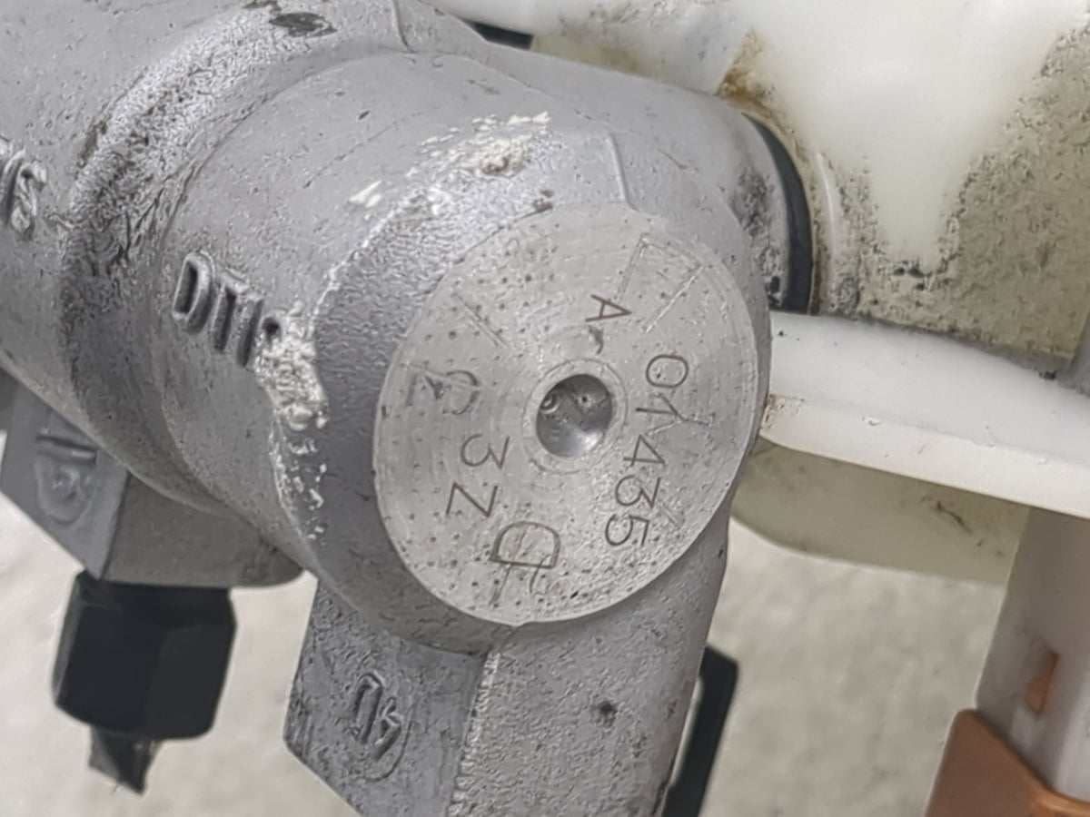 2013 Hyundai Elantra Brake Master Cylinder - Oemusedautoparts1.com