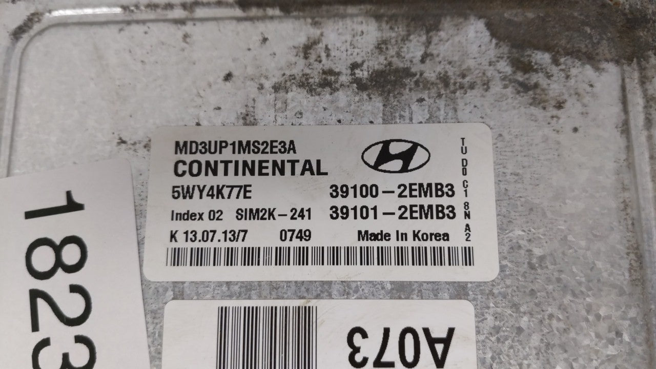 2011-2013 Hyundai Elantra PCM Engine Control Computer ECU ECM PCU OEM P/N:39102-2EMP2 39102-2EMP3 Fits Fits 2011 2012 2013 O