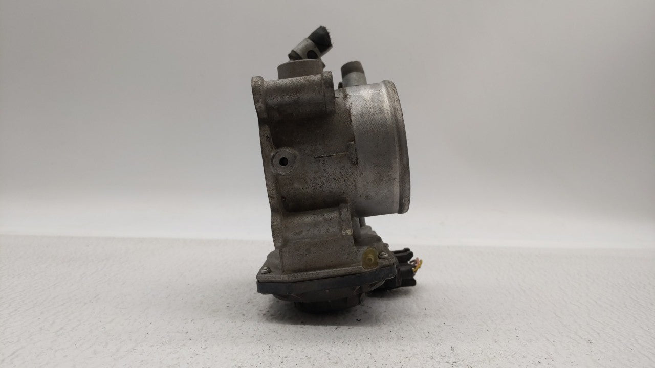 2011-2018 Hyundai Elantra Throttle Body P/N:35100-2E000 Fits Fits 2011 2012 2013 2014 2015 2016 2017 2018 2019 OEM Used Auto