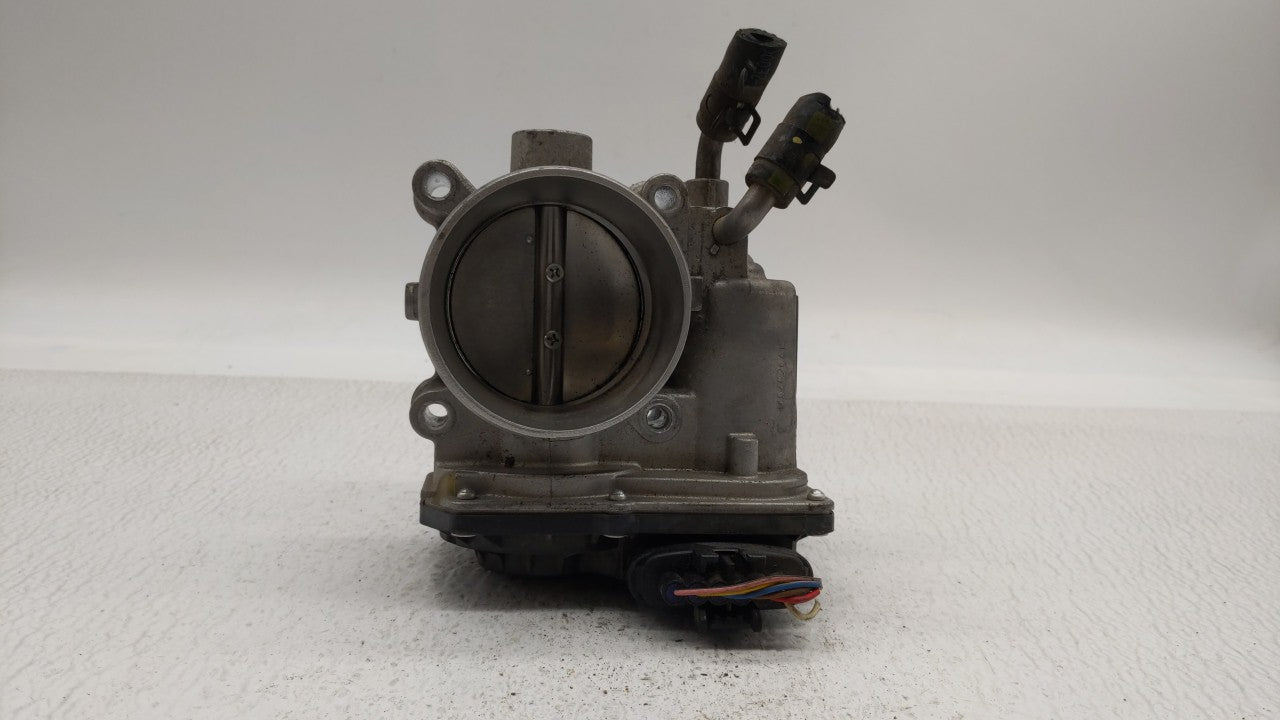 2011-2018 Hyundai Elantra Throttle Body P/N:35100-2E000 Fits Fits 2011 2012 2013 2014 2015 2016 2017 2018 2019 OEM Used Auto