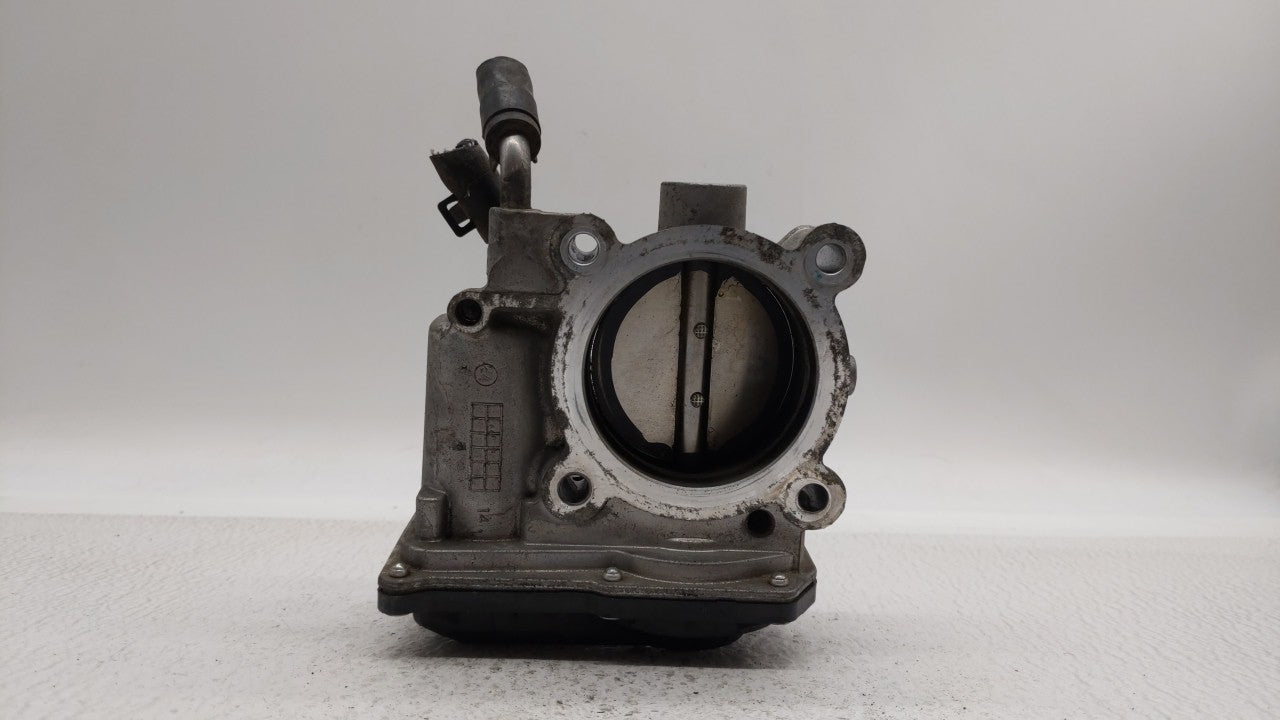 2011-2018 Hyundai Elantra Throttle Body P/N:35100-2E000 Fits Fits 2011 2012 2013 2014 2015 2016 2017 2018 2019 OEM Used Auto
