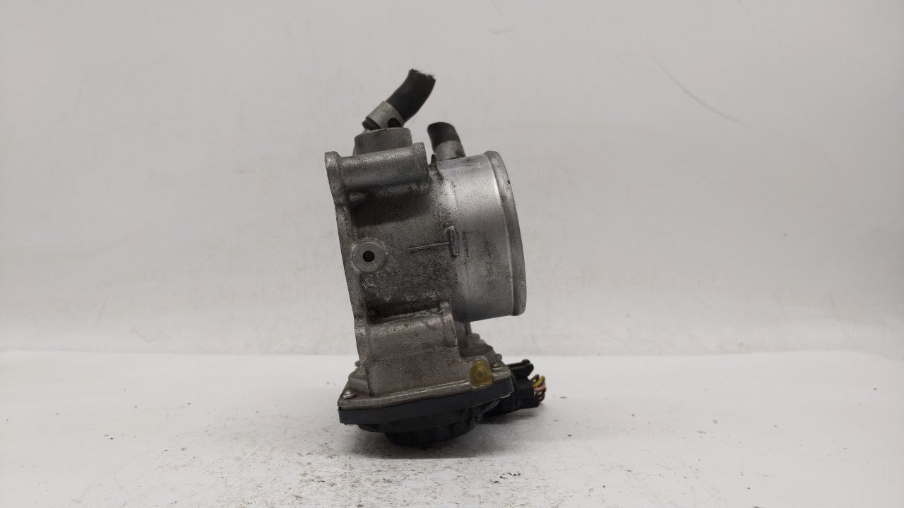2011-2018 Hyundai Elantra Throttle Body P/N:35100-2E000 Fits Fits 2011 2012 2013 2014 2015 2016 2017 2018 2019 OEM Used Auto