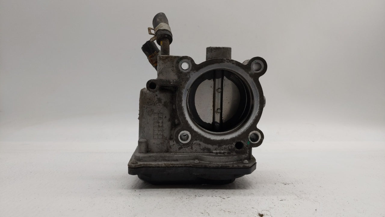 2011-2018 Hyundai Elantra Throttle Body P/N:35100-2E000 Fits Fits 2011 2012 2013 2014 2015 2016 2017 2018 2019 OEM Used Auto