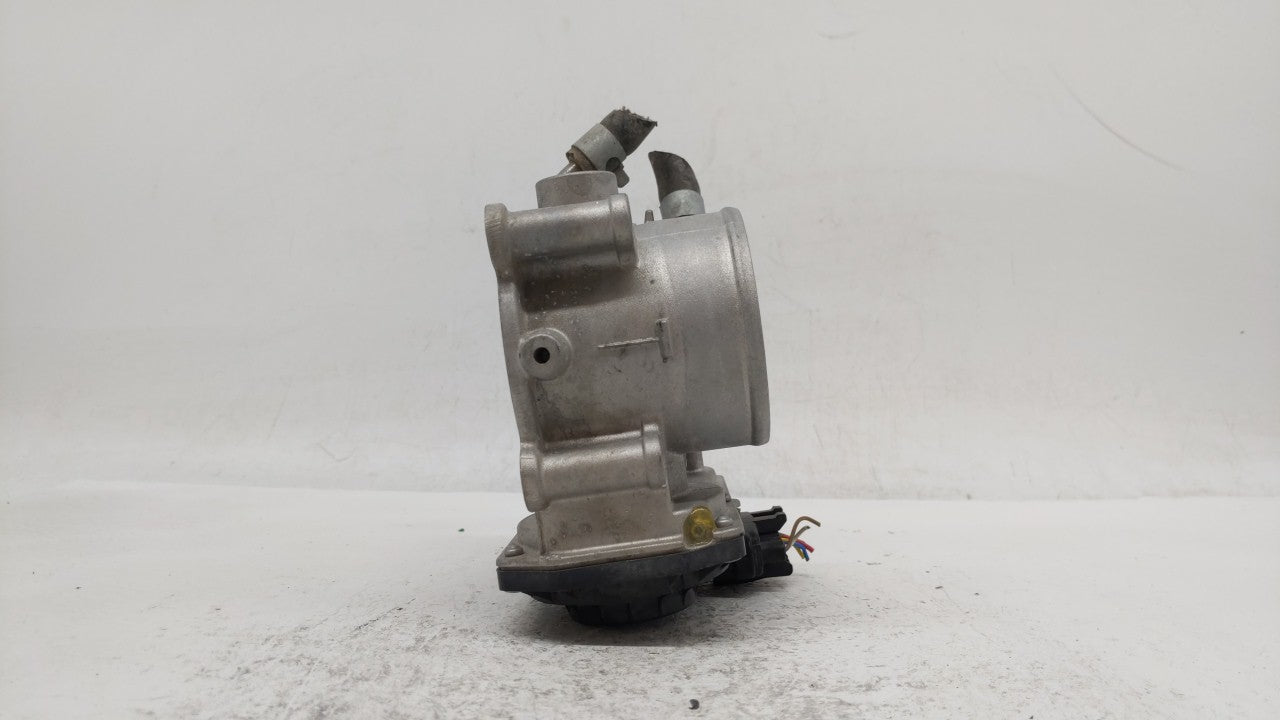 2011-2018 Hyundai Elantra Throttle Body P/N:35100-2E000 Fits Fits 2011 2012 2013 2014 2015 2016 2017 2018 2019 OEM Used Auto
