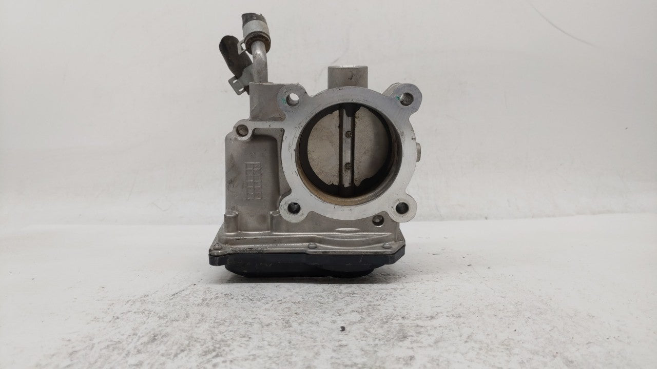 2011-2018 Hyundai Elantra Throttle Body P/N:35100-2E000 Fits Fits 2011 2012 2013 2014 2015 2016 2017 2018 2019 OEM Used Auto