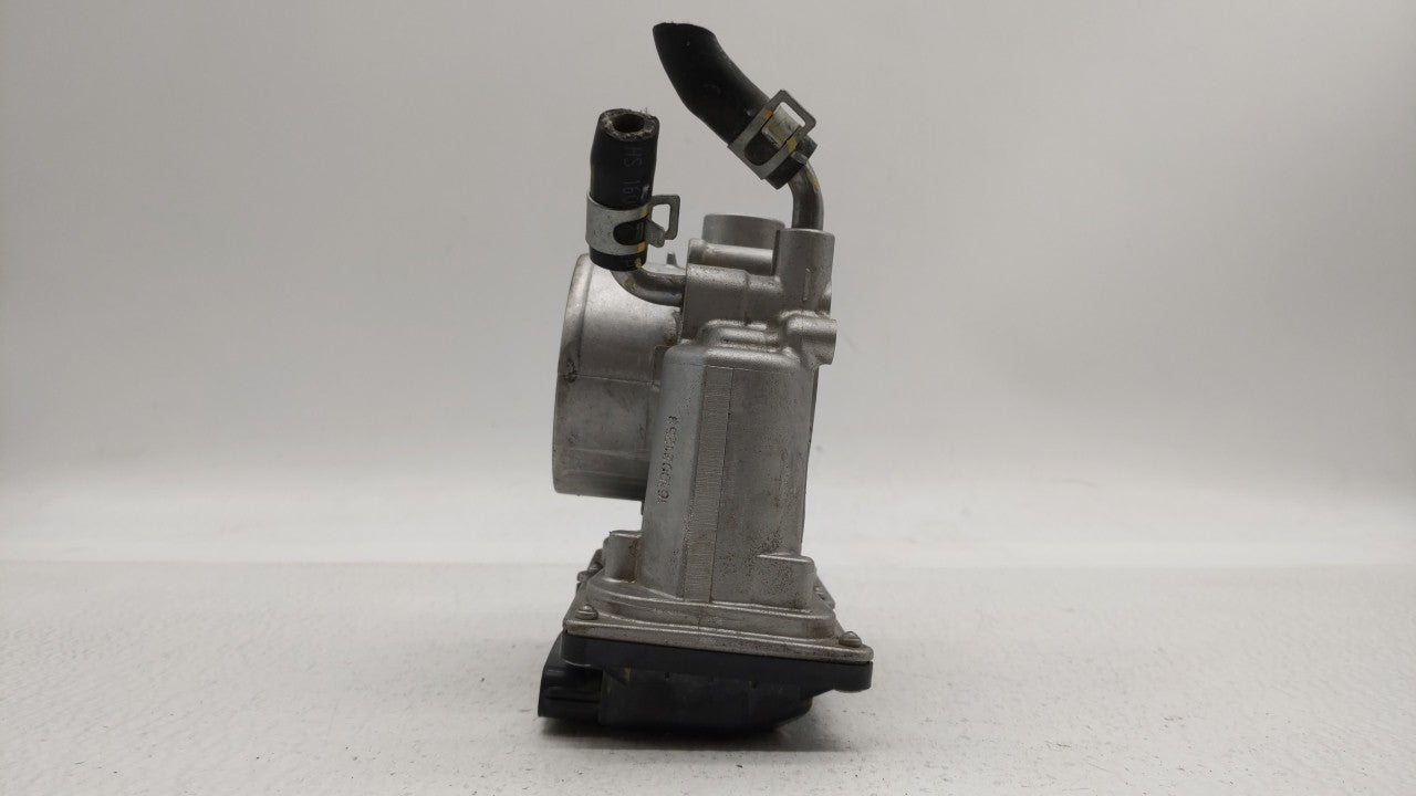 2011-2018 Hyundai Elantra Throttle Body P/N:35100-2E000 Fits Fits 2011 2012 2013 2014 2015 2016 2017 2018 2019 OEM Used Auto