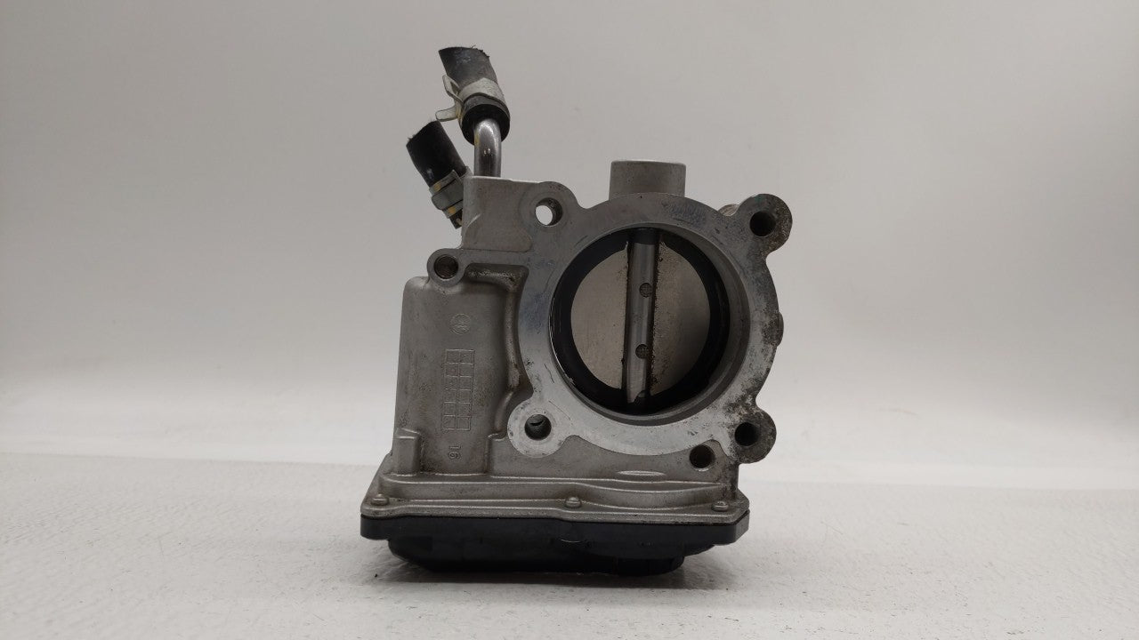 2011-2018 Hyundai Elantra Throttle Body P/N:35100-2E000 Fits Fits 2011 2012 2013 2014 2015 2016 2017 2018 2019 OEM Used Auto