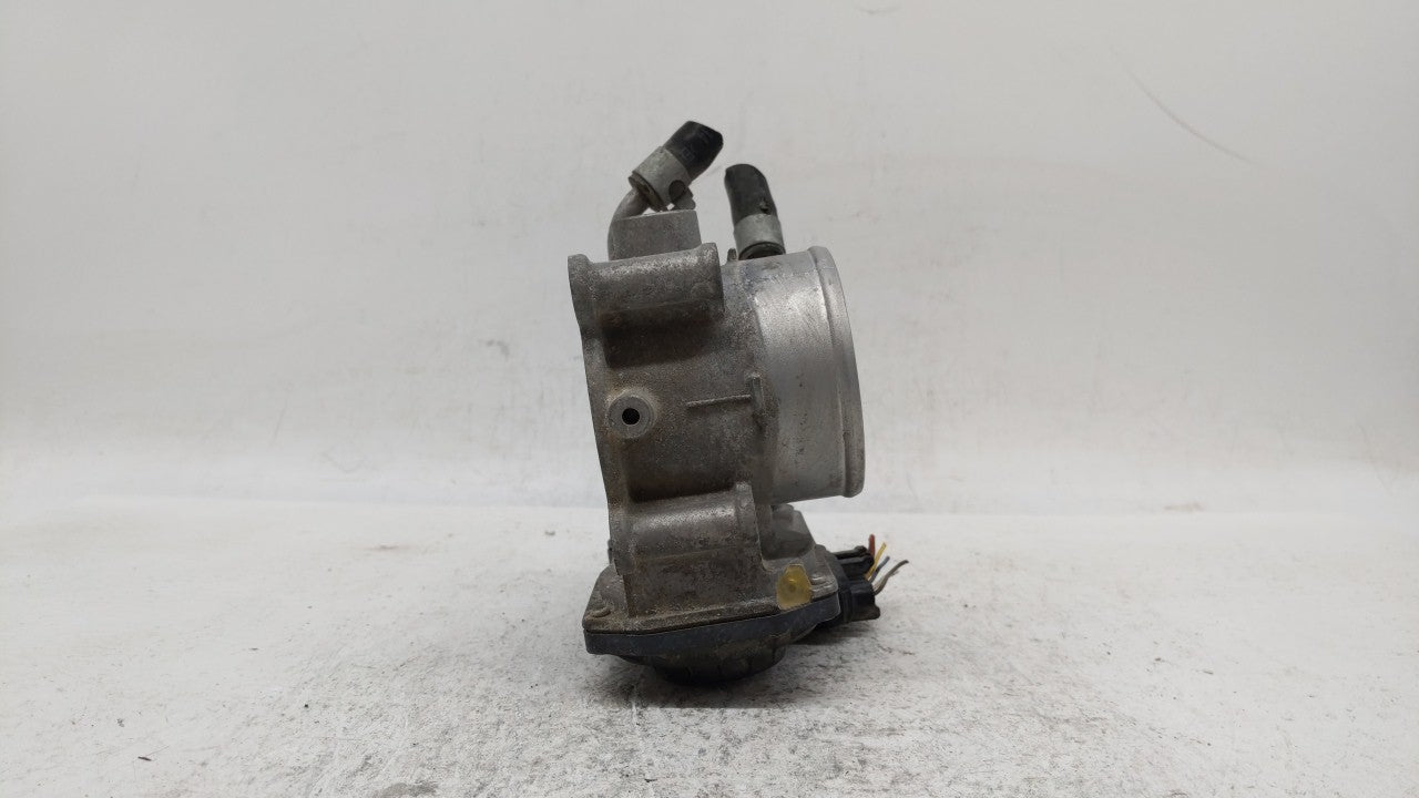 2011-2018 Hyundai Elantra Throttle Body P/N:35100-2E000 Fits Fits 2011 2012 2013 2014 2015 2016 2017 2018 2019 OEM Used Auto