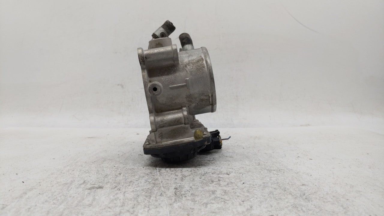 2011-2018 Hyundai Elantra Throttle Body P/N:35100-2E000 Fits Fits 2011 2012 2013 2014 2015 2016 2017 2018 2019 OEM Used Auto
