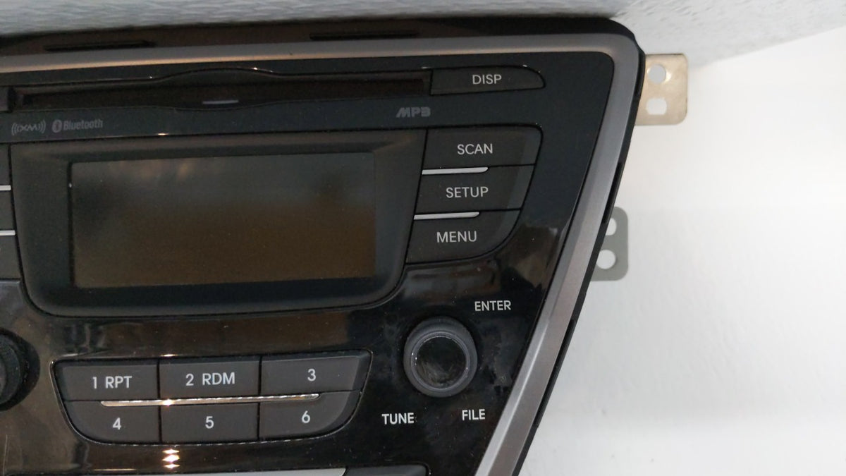 2013-2013 Hyundai Elantra Am Fm Cd Player Radio Receiver 225339 - Oemusedautoparts1.com