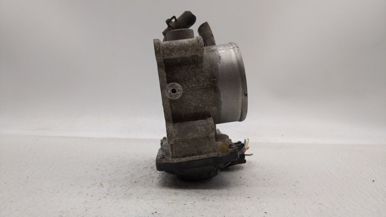 2011-2018 Hyundai Elantra Throttle Body P/N:35100-2E000 Fits Fits 2011 2012 2013 2014 2015 2016 2017 2018 2019 OEM Used Auto