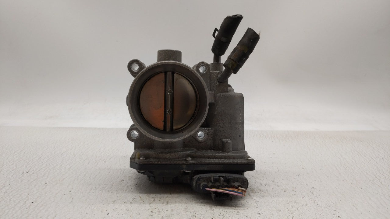 2011-2018 Hyundai Elantra Throttle Body P/N:35100-2E000 Fits Fits 2011 2012 2013 2014 2015 2016 2017 2018 2019 OEM Used Auto