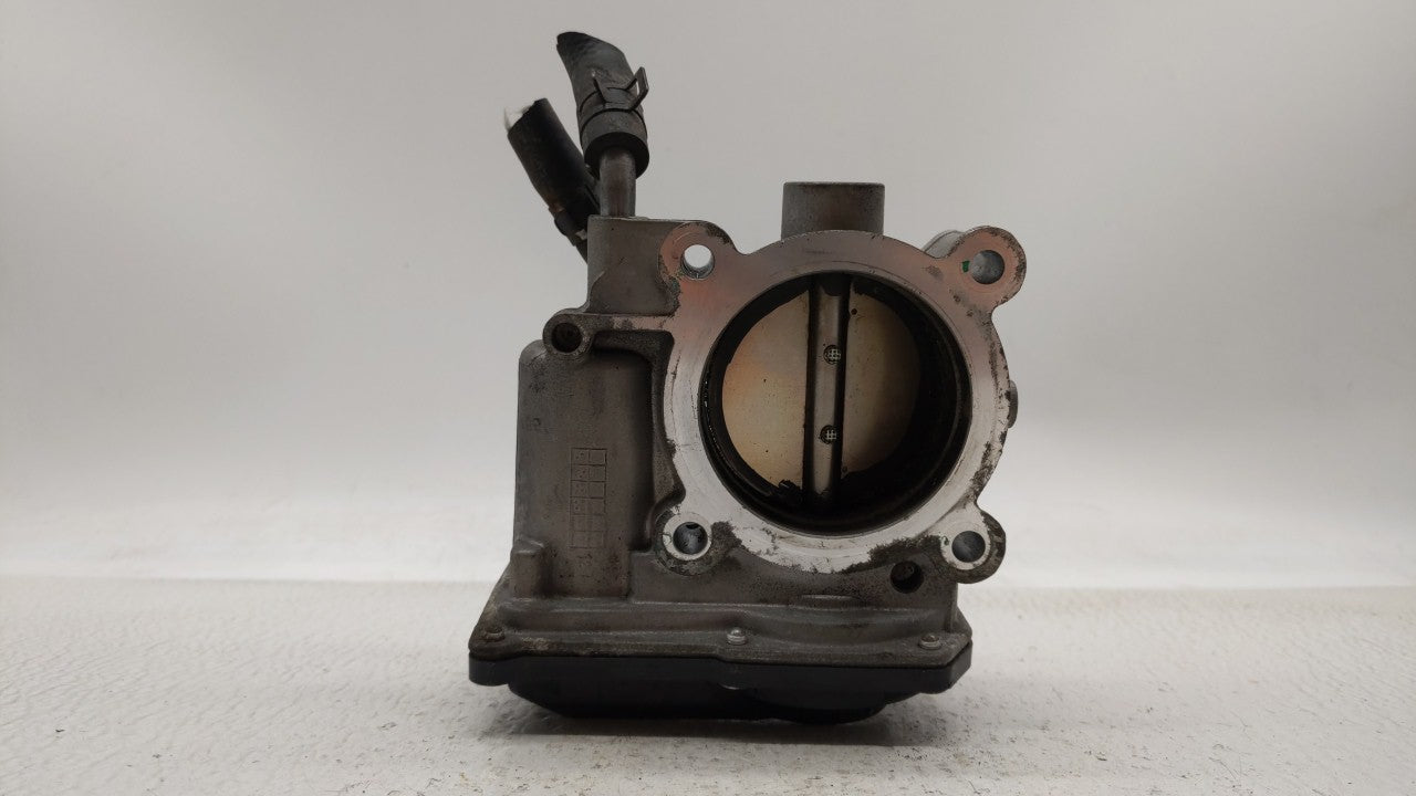 2011-2018 Hyundai Elantra Throttle Body P/N:35100-2E000 Fits Fits 2011 2012 2013 2014 2015 2016 2017 2018 2019 OEM Used Auto