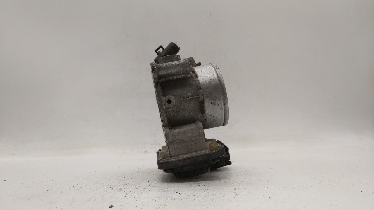 2011-2018 Hyundai Elantra Throttle Body P/N:35100-2E000 Fits Fits 2011 2012 2013 2014 2015 2016 2017 2018 2019 OEM Used Auto