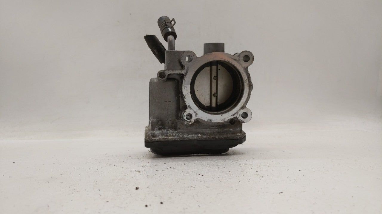 2011-2018 Hyundai Elantra Throttle Body P/N:35100-2E000 Fits Fits 2011 2012 2013 2014 2015 2016 2017 2018 2019 OEM Used Auto