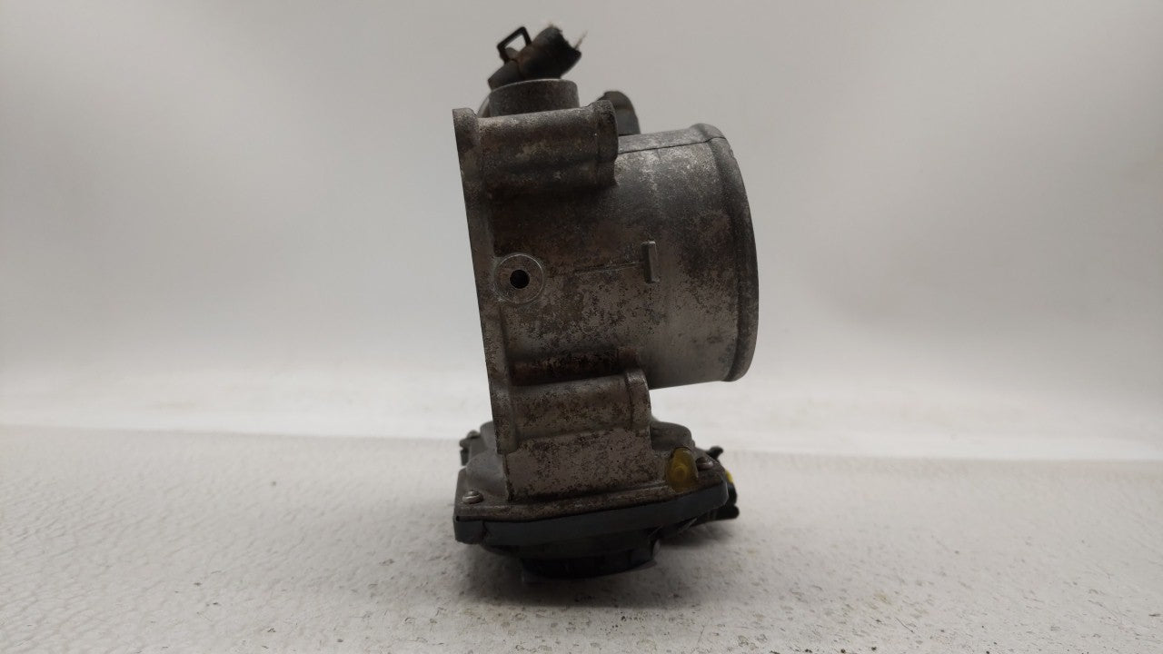 2011-2018 Hyundai Elantra Throttle Body P/N:35100-2E000 Fits Fits 2011 2012 2013 2014 2015 2016 2017 2018 2019 OEM Used Auto