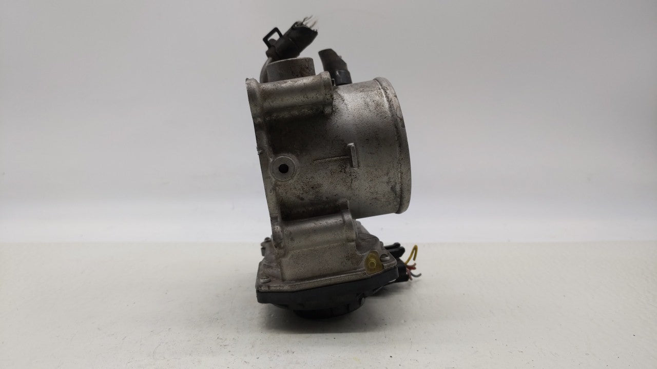 2011-2018 Hyundai Elantra Throttle Body P/N:35100-2E000 Fits Fits 2011 2012 2013 2014 2015 2016 2017 2018 2019 OEM Used Auto