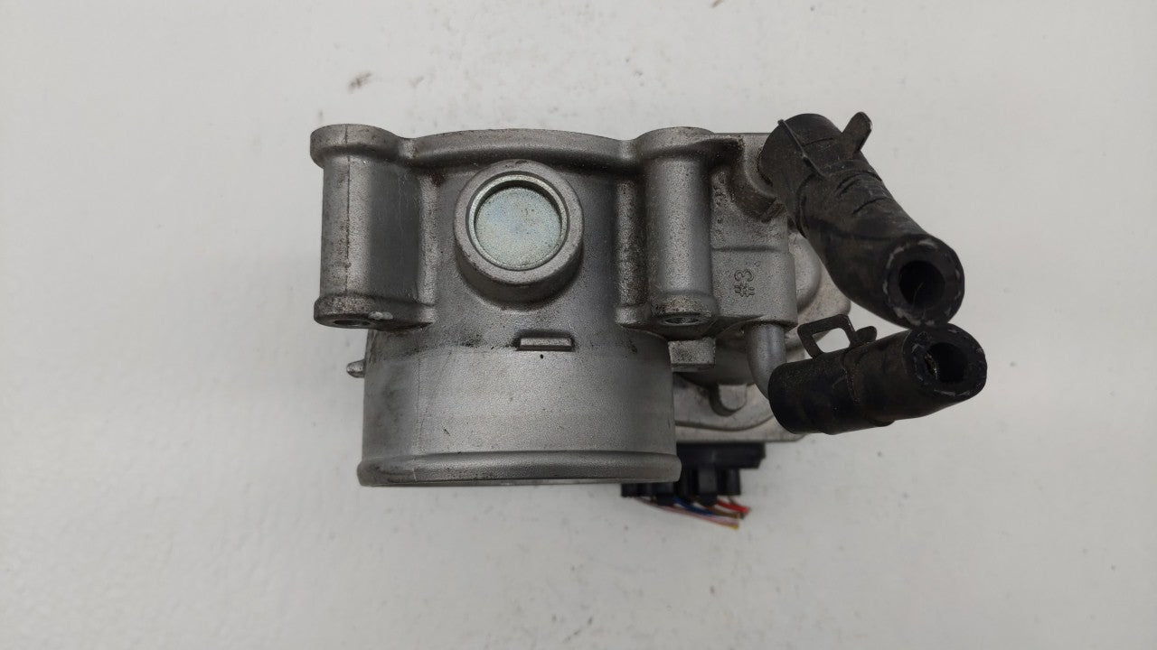 2011-2018 Hyundai Elantra Throttle Body P/N:35100-2E000 Fits Fits 2011 2012 2013 2014 2015 2016 2017 2018 2019 OEM Used Auto