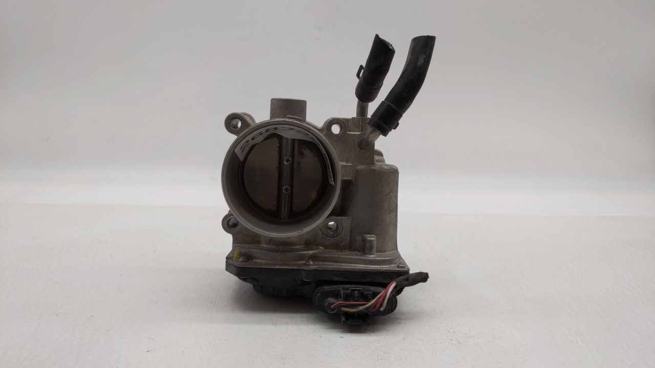 2011-2018 Hyundai Elantra Throttle Body P/N:35100-2E000 Fits Fits 2011 2012 2013 2014 2015 2016 2017 2018 2019 OEM Used Auto