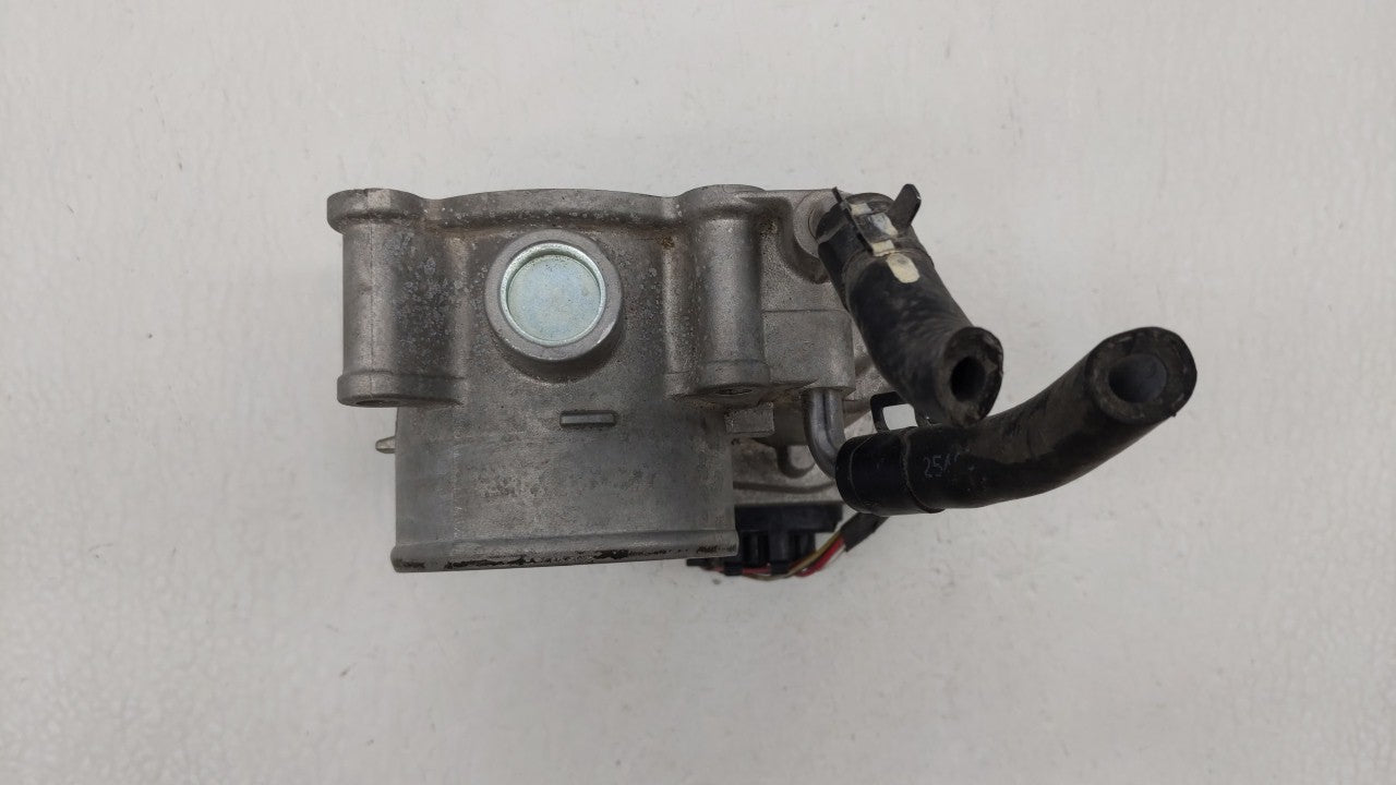 2011-2018 Hyundai Elantra Throttle Body P/N:35100-2E000 Fits Fits 2011 2012 2013 2014 2015 2016 2017 2018 2019 OEM Used Auto