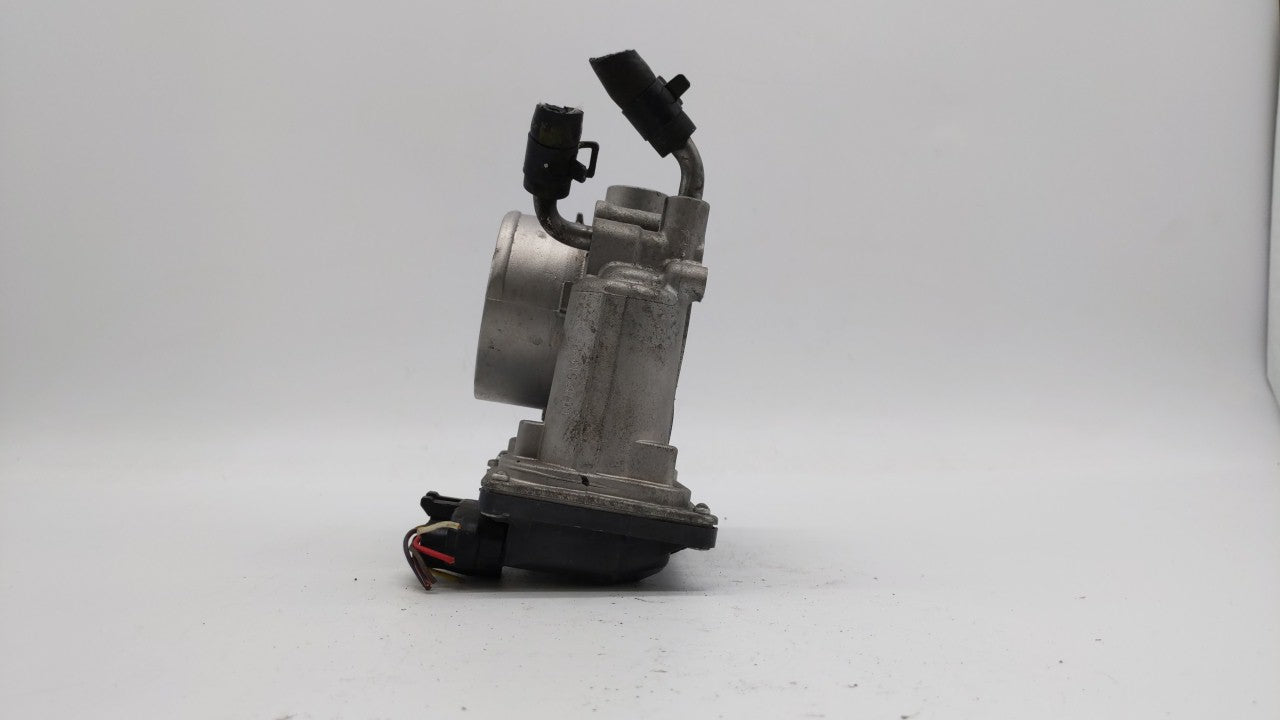 2011-2018 Hyundai Elantra Throttle Body P/N:35100-2E000 Fits Fits 2011 2012 2013 2014 2015 2016 2017 2018 2019 OEM Used Auto