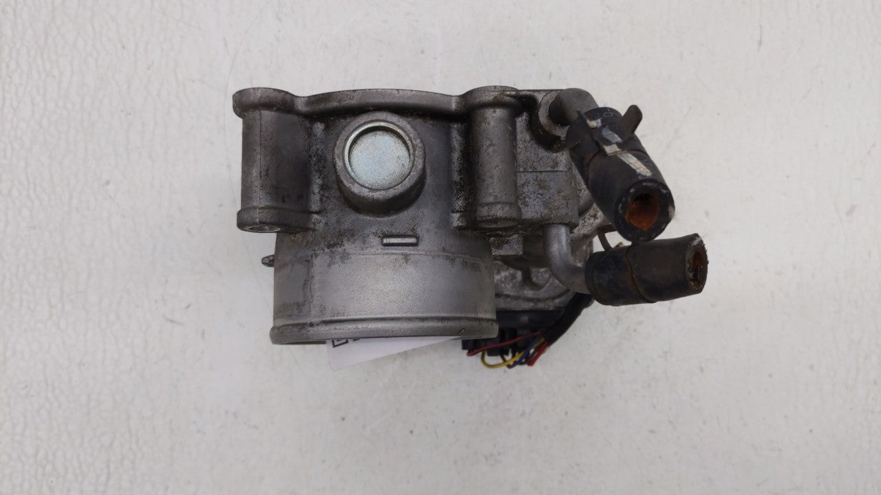 2011-2018 Hyundai Elantra Throttle Body P/N:35100-2E000 Fits Fits 2011 2012 2013 2014 2015 2016 2017 2018 2019 OEM Used Auto