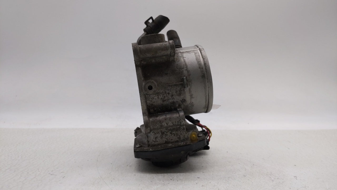 2011-2018 Hyundai Elantra Throttle Body P/N:35100-2E000 Fits Fits 2011 2012 2013 2014 2015 2016 2017 2018 2019 OEM Used Auto