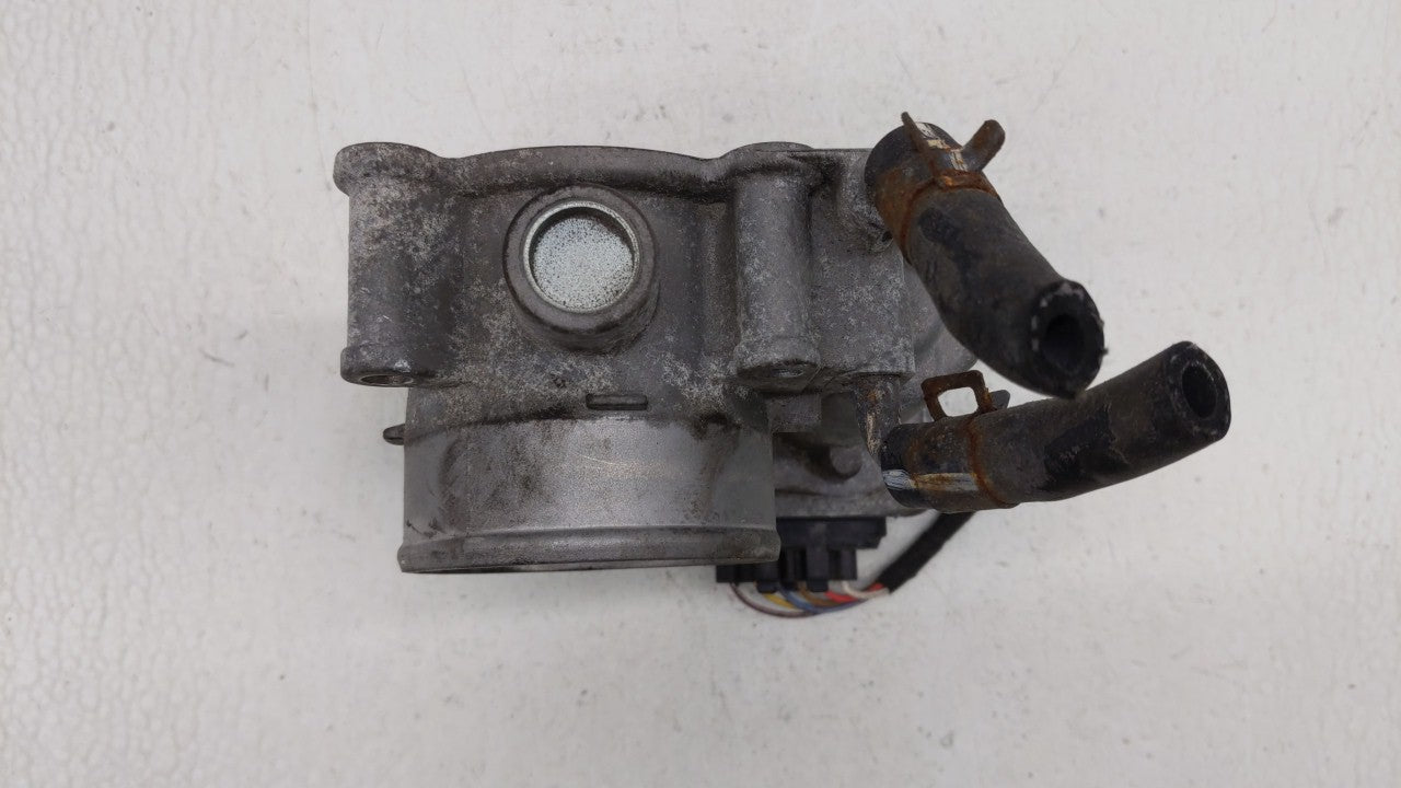 2011-2018 Hyundai Elantra Throttle Body P/N:35100-2E000 Fits Fits 2011 2012 2013 2014 2015 2016 2017 2018 2019 OEM Used Auto