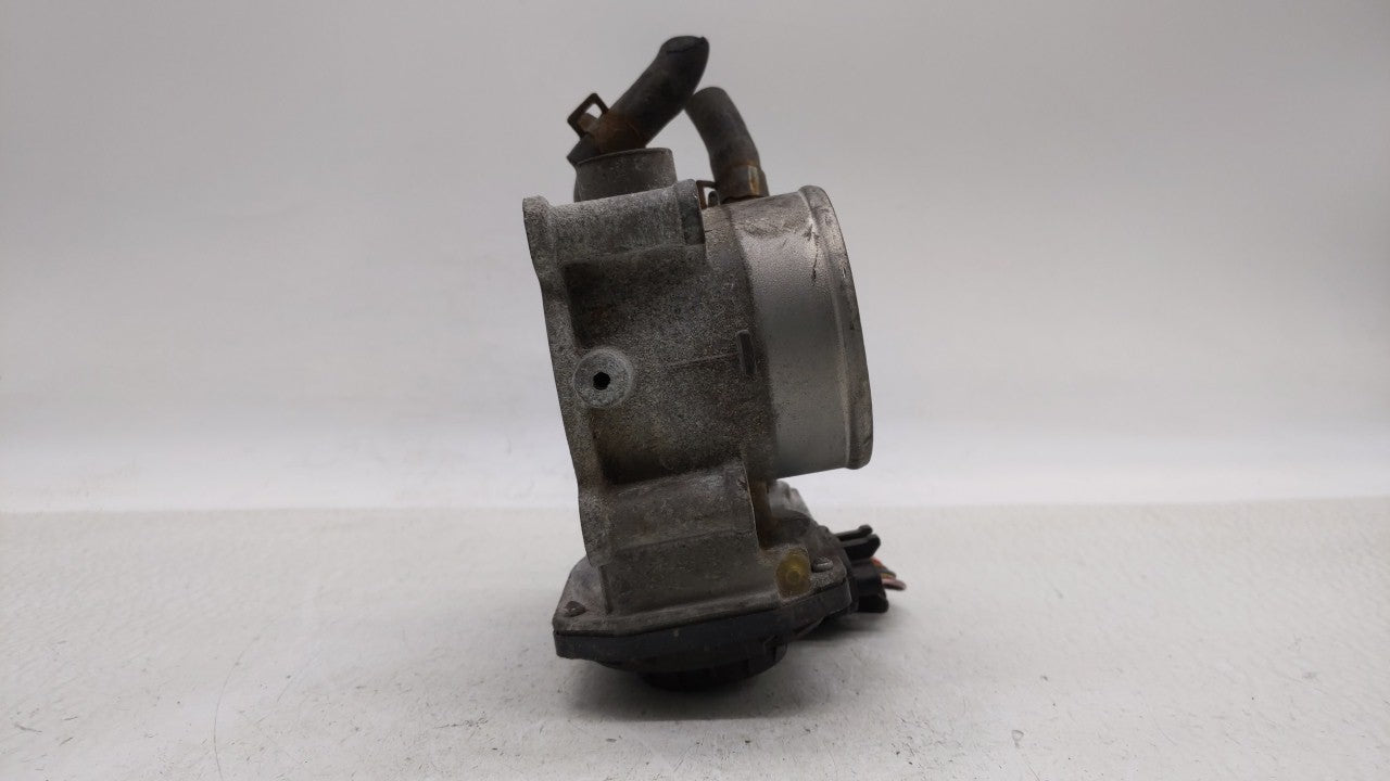 2011-2018 Hyundai Elantra Throttle Body P/N:35100-2E000 Fits Fits 2011 2012 2013 2014 2015 2016 2017 2018 2019 OEM Used Auto
