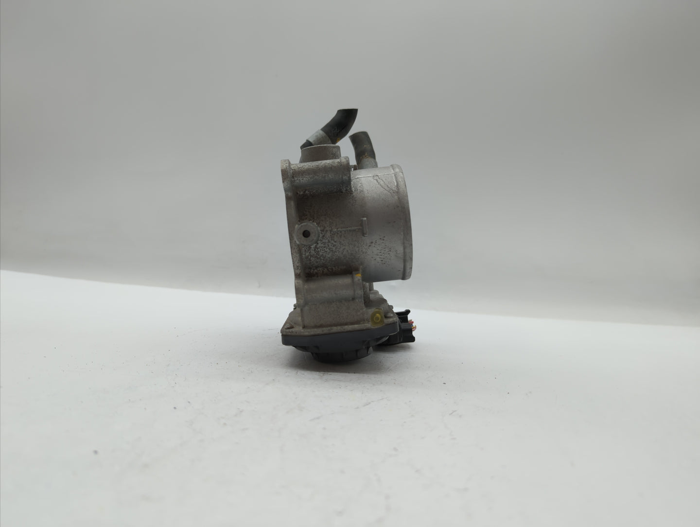 2011-2018 Hyundai Elantra Throttle Body P/N:35100-2E710 35100-2E000 Fits Fits 2011 2012 2013 2014 2015 2016 2017 2018 2019 O