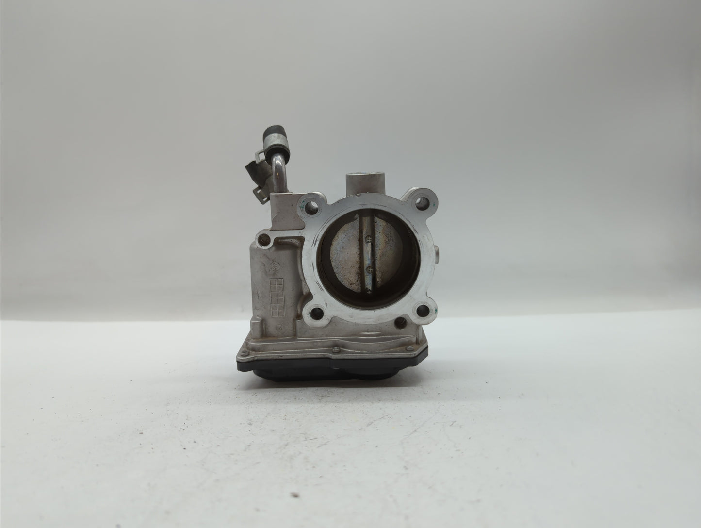 2011-2018 Hyundai Elantra Throttle Body P/N:35100-2E710 35100-2E000 Fits Fits 2011 2012 2013 2014 2015 2016 2017 2018 2019 O