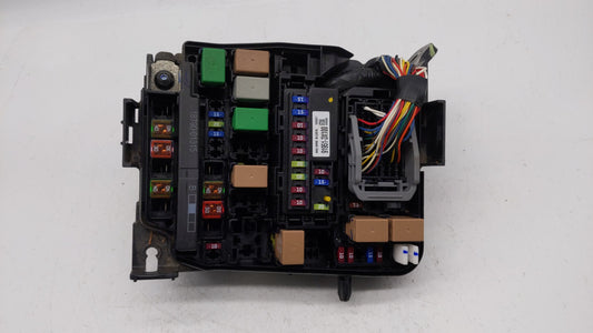 2011-2013 Hyundai Elantra Fusebox Fuse Box Panel Relay Module P/N:1302260016 VS912003Y074UA Fits Fits 2011 2012 2013 OEM Used Auto Parts
