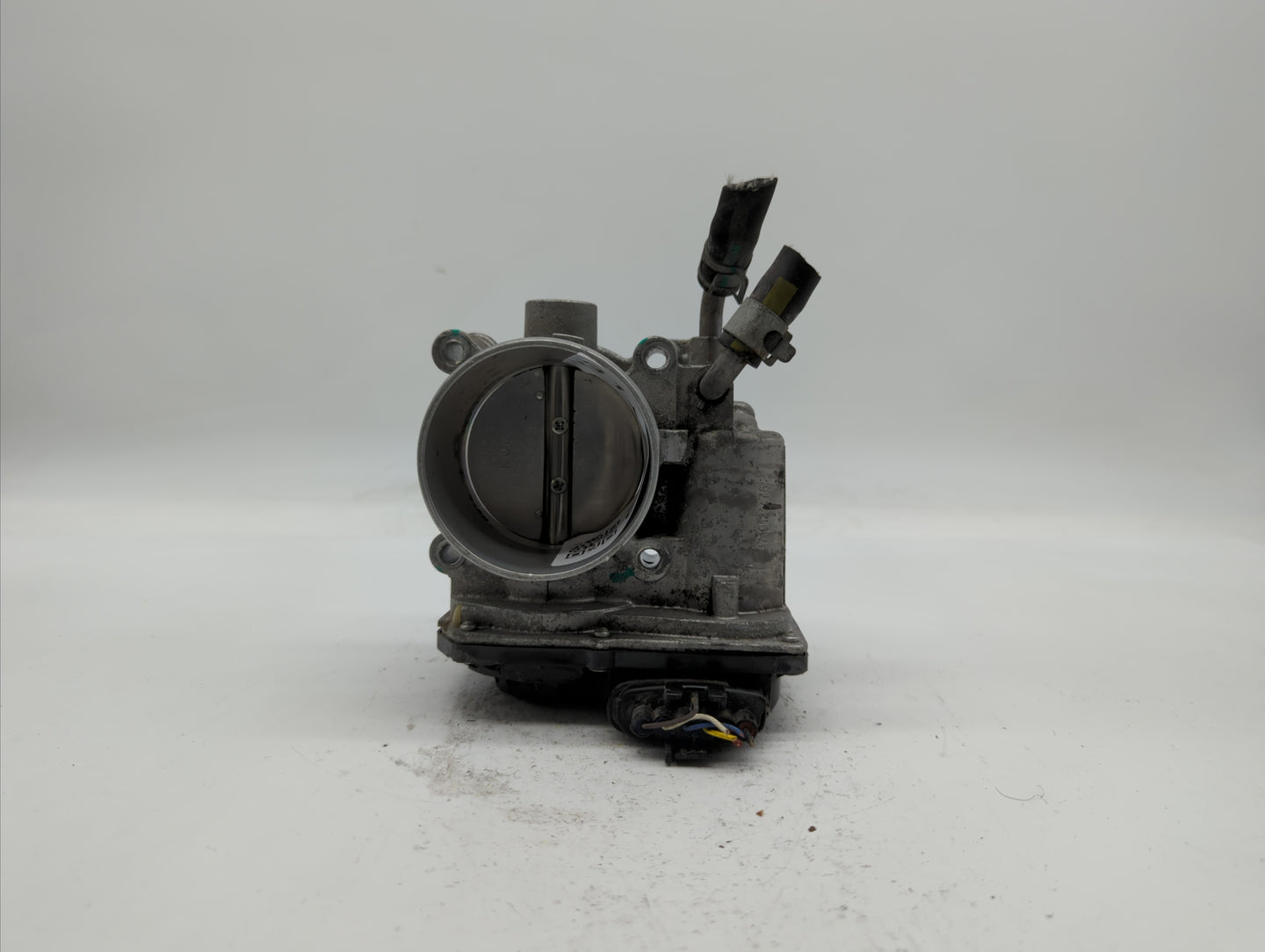 2011-2018 Hyundai Elantra Throttle Body P/N:35100-2E710 35100-2E000 Fits Fits 2011 2012 2013 2014 2015 2016 2017 2018 2019 O