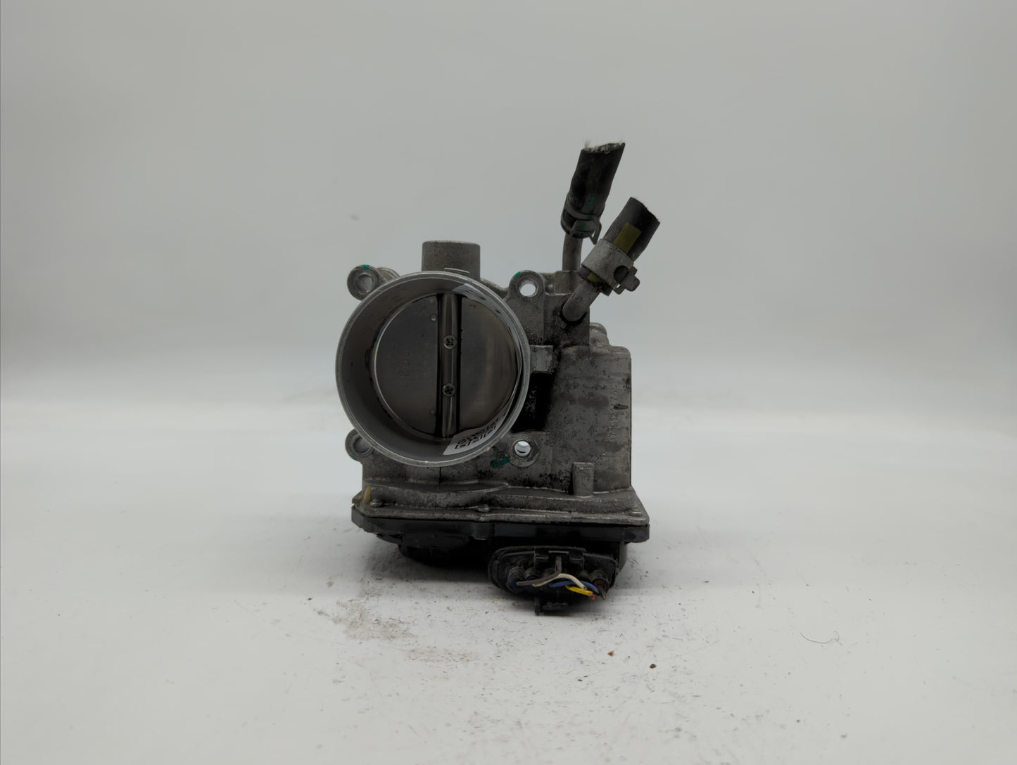 2011-2018 Hyundai Elantra Throttle Body P/N:35100-2E710 35100-2E000 Fits Fits 2011 2012 2013 2014 2015 2016 2017 2018 2019 O