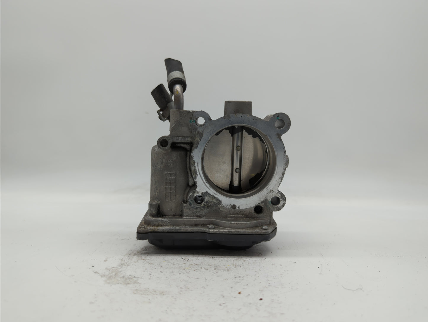 2011-2018 Hyundai Elantra Throttle Body P/N:35100-2E710 35100-2E000 Fits Fits 2011 2012 2013 2014 2015 2016 2017 2018 2019 O