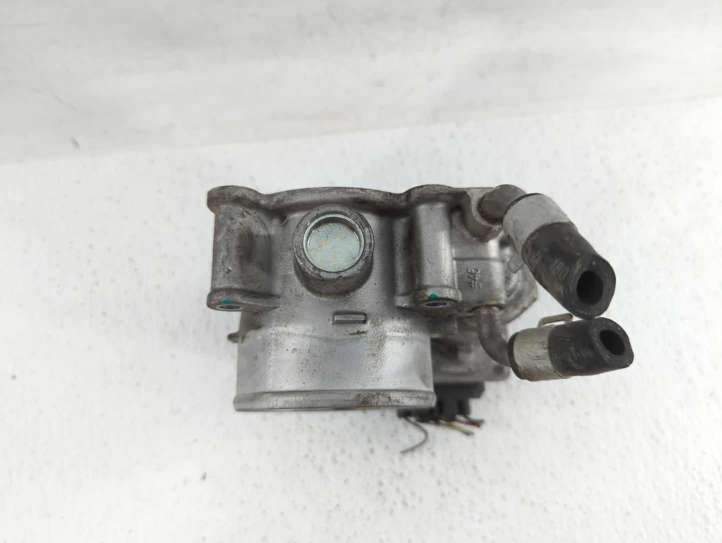 2011-2018 Hyundai Elantra Throttle Body P/N:35100-2E710 35100-2E000 Fits Fits 2011 2012 2013 2014 2015 2016 2017 2018 2019 O