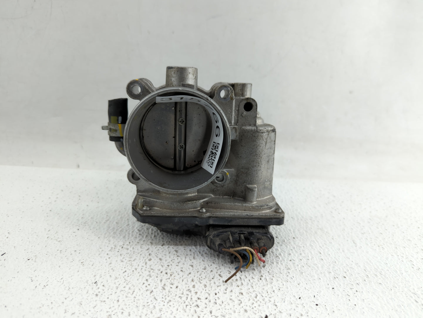 2011-2018 Hyundai Elantra Throttle Body P/N:35100-2E710 35100-2E000 Fits Fits 2011 2012 2013 2014 2015 2016 2017 2018 2019 O