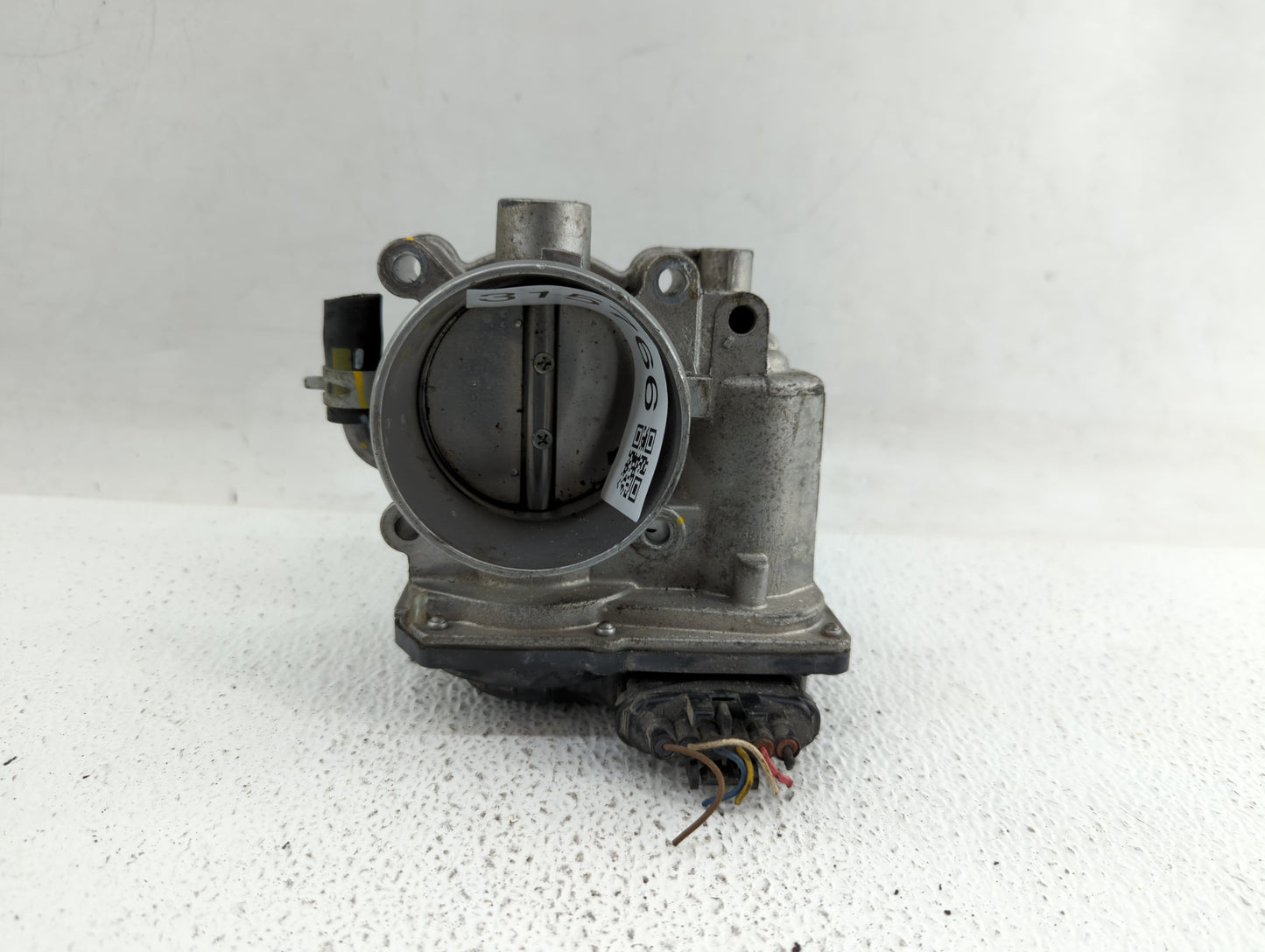 2011-2018 Hyundai Elantra Throttle Body P/N:35100-2E710 35100-2E000 Fits Fits 2011 2012 2013 2014 2015 2016 2017 2018 2019 O