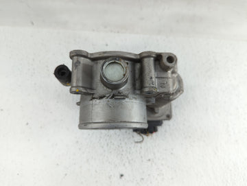 2011-2018 Hyundai Elantra Throttle Body P/N:35100-2E710 35100-2E000 Fits Fits 2011 2012 2013 2014 2015 2016 2017 2018 2019 OEM Used Auto Parts