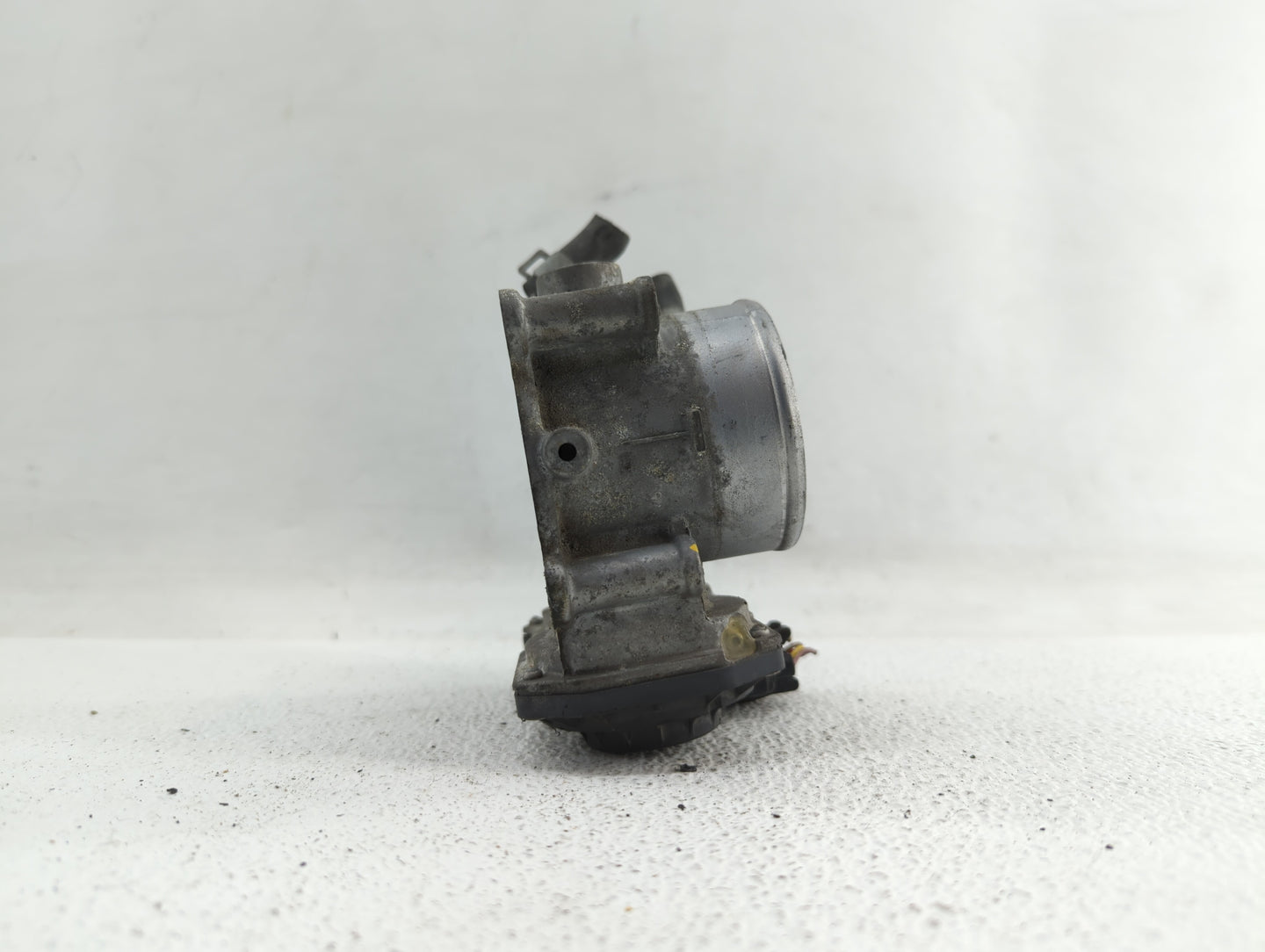 2011-2018 Hyundai Elantra Throttle Body P/N:35100-2E710 35100-2E000 Fits Fits 2011 2012 2013 2014 2015 2016 2017 2018 2019 O