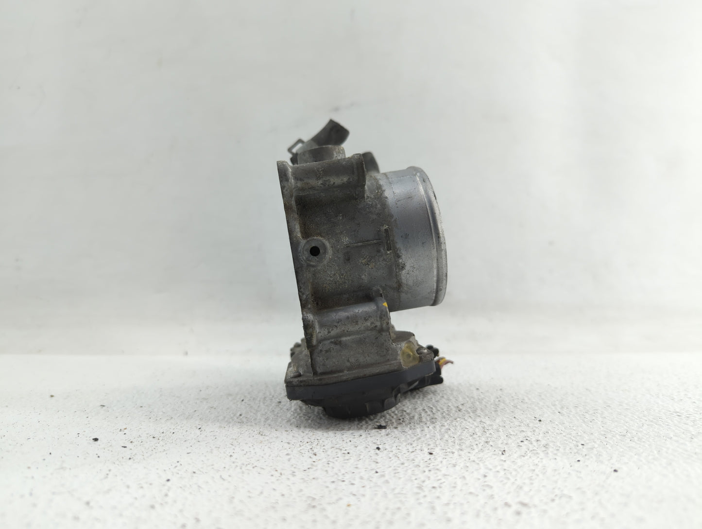 2011-2018 Hyundai Elantra Throttle Body P/N:35100-2E710 35100-2E000 Fits Fits 2011 2012 2013 2014 2015 2016 2017 2018 2019 O