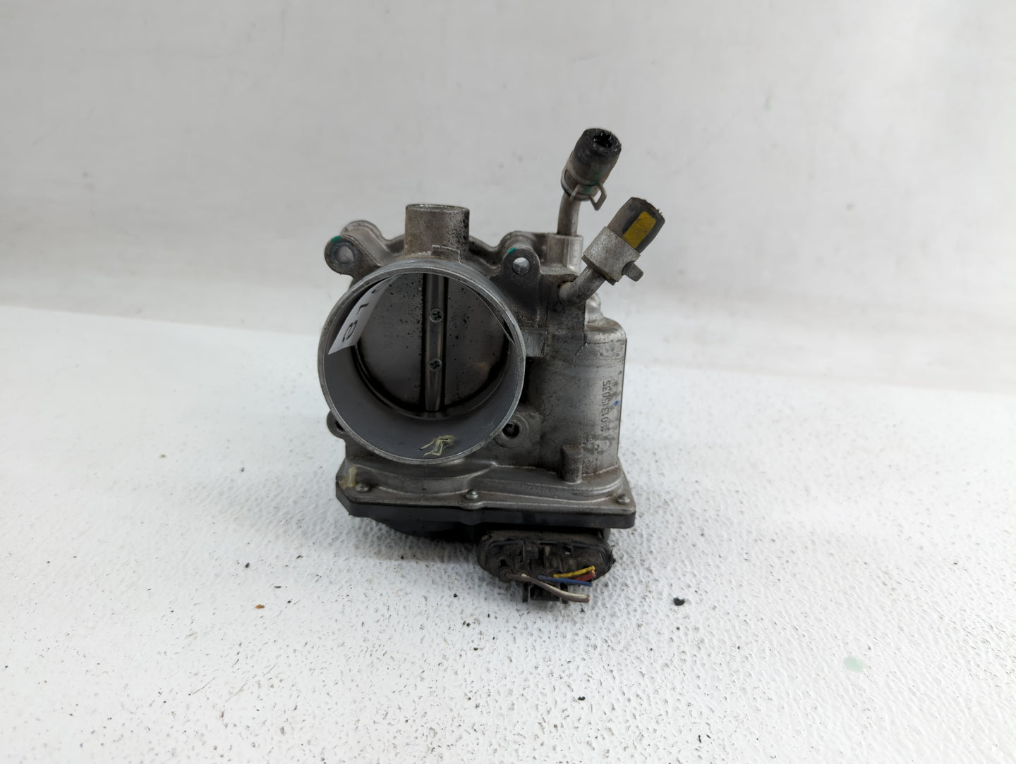 2011-2018 Hyundai Elantra Throttle Body P/N:35100-2E710 35100-2E000 Fits Fits 2011 2012 2013 2014 2015 2016 2017 2018 2019 O