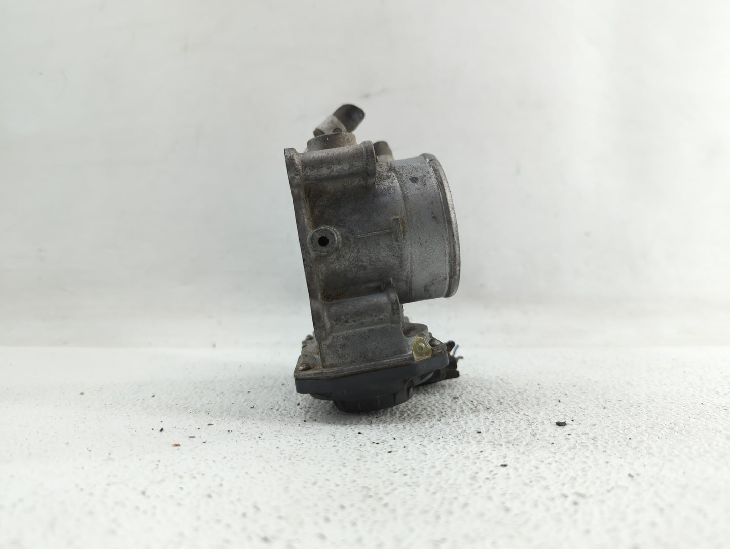 2011-2018 Hyundai Elantra Throttle Body P/N:35100-2E710 35100-2E000 Fits Fits 2011 2012 2013 2014 2015 2016 2017 2018 2019 O