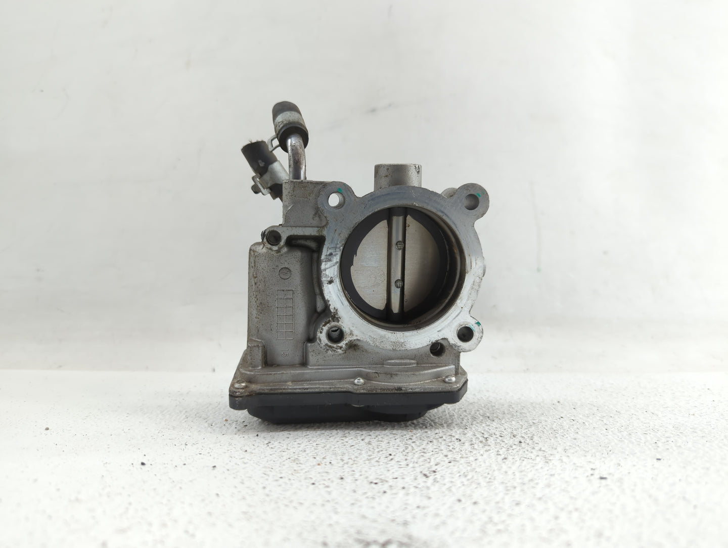 2011-2018 Hyundai Elantra Throttle Body P/N:35100-2E710 35100-2E000 Fits Fits 2011 2012 2013 2014 2015 2016 2017 2018 2019 O
