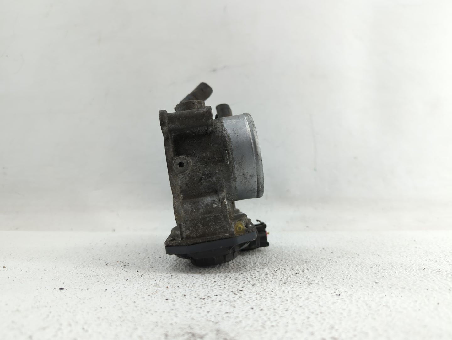 2011-2018 Hyundai Elantra Throttle Body P/N:35100-2E710 35100-2E000 Fits Fits 2011 2012 2013 2014 2015 2016 2017 2018 2019 O