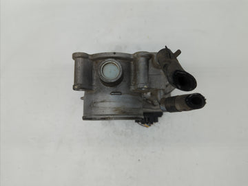 2011-2018 Hyundai Elantra Throttle Body P/N:35100-2E710 35100-2E000 Fits Fits 2011 2012 2013 2014 2015 2016 2017 2018 2019 OEM Used Auto Parts